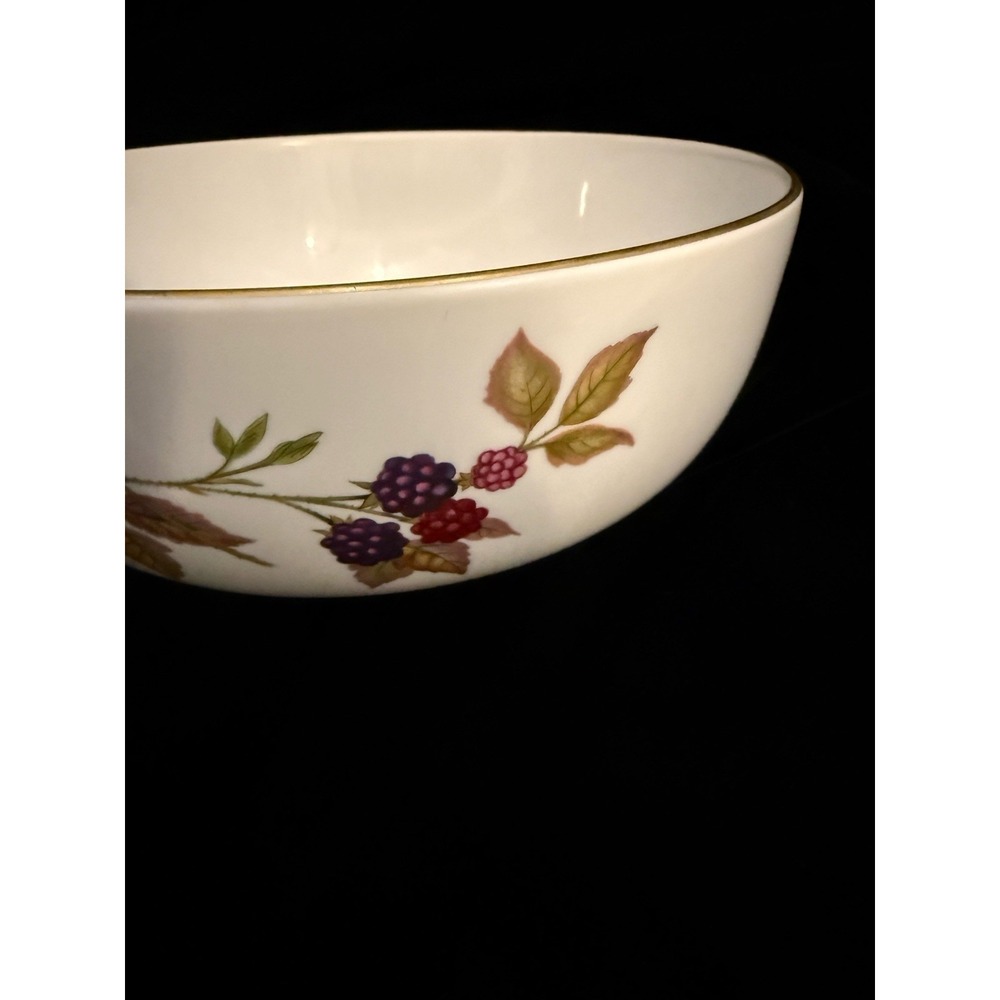 Royal Worcester Evesham Gold Vegetable Serving Bowl Fruit Provincial Country 8" - Picture 8 of 10